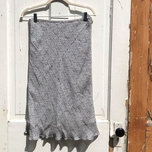 Max Studio silk skirt Size Small
